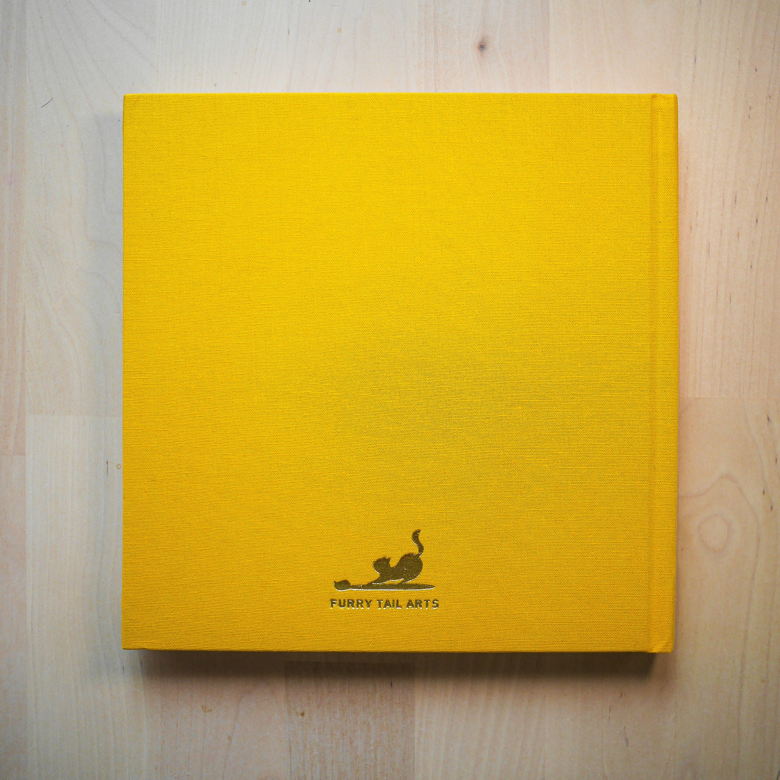 Suti Sketchbook Carré - 100% Coton fait main