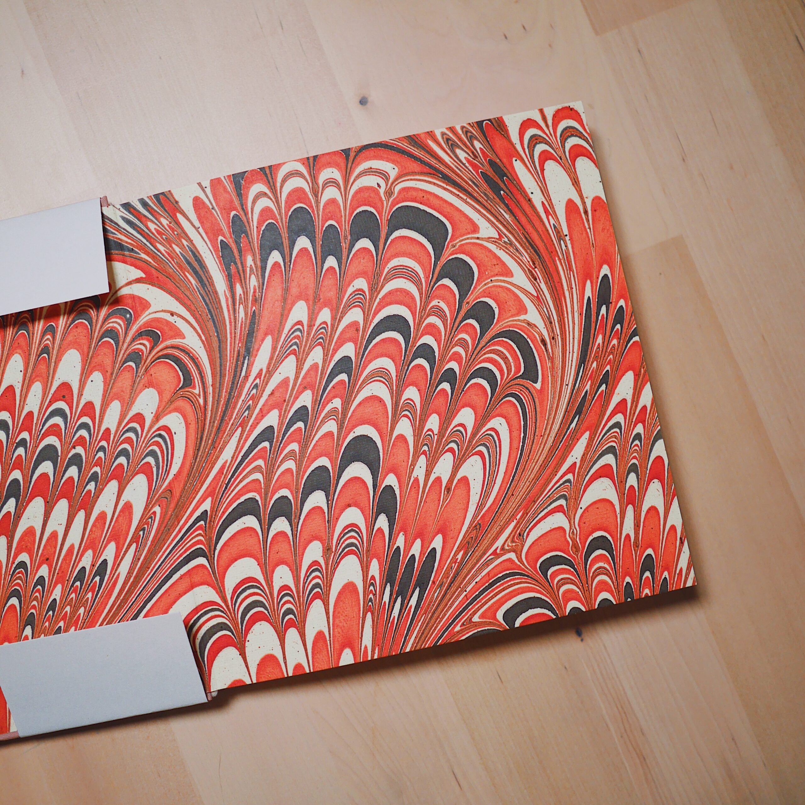 Suti Sketchbook Carré - 100% Coton fait main